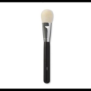 🌼MORPHE M523 TAPERED POWDER BRUSH
